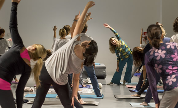 yoga-ynsula-corso-multilivello-inverno-2020